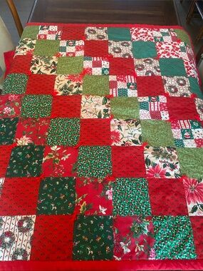 Homemade Christmas Quilt 51x56
